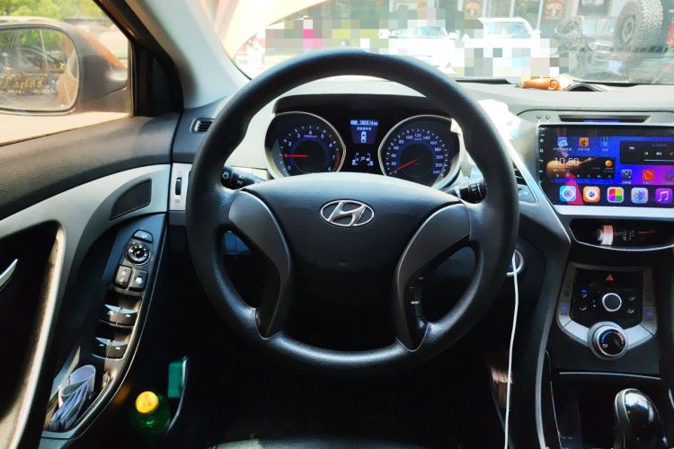 Used Hyundai Elantra (5th Generation / Langdong) 2015 1.6L Automatic Leading Model Steering Wheel