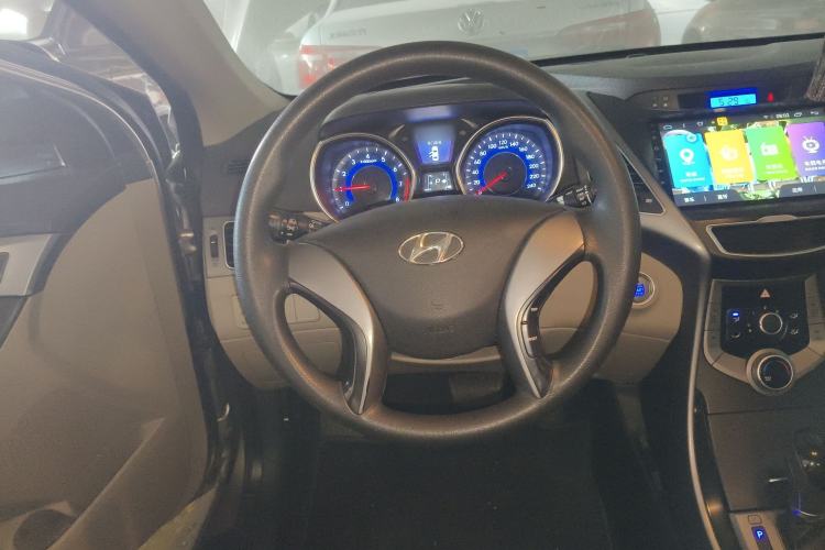 Used Hyundai Elantra (5th Generation / Langdong) 2015 1.6L Automatic Leading Model Steering Wheel