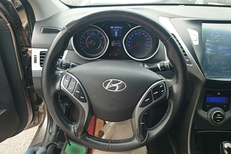 Used Hyundai Elantra (5th Generation / Langdong) 2015 1.6L Automatic Luxury Model Steering Wheel