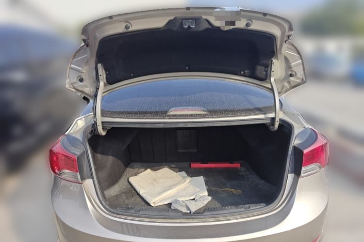 Used Hyundai Elantra (5th Generation / Langdong) 2015 1.6L Manual Leading Model Trunk