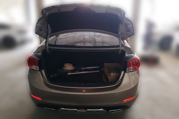 Used Hyundai Elantra (5th Generation / Langdong) 2015 1.6L Automatic Fashion Model Trunk