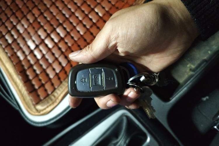 Used Hyundai Elantra (5th Generation / Langdong) 2015 1.6L Automatic Luxury Model Vehicle Key