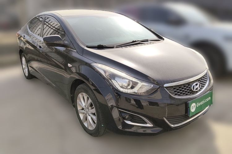 Used Hyundai Elantra (5th Generation / Langdong) 2016 1.6L Automatic Smart Version Front Right 45 Deg