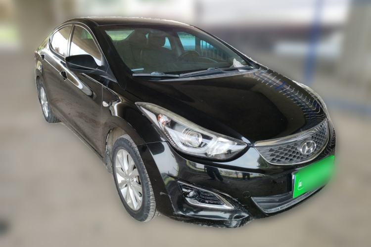 Used Hyundai Elantra (5th Generation / Langdong) 2016 1.6L Automatic Smart Version Front Right 45 Deg