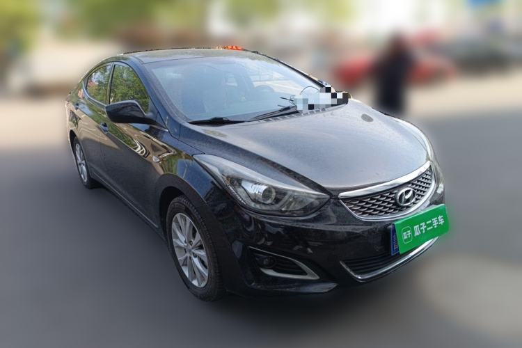 Used Hyundai Elantra (5th Generation / Langdong) 2016 1.6L Automatic Smart Version Front Right 45 Deg