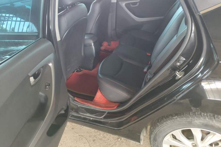 Used Hyundai Elantra (5th Generation / Langdong) 2016 1.6L Automatic Smart Version Left Rear Seat