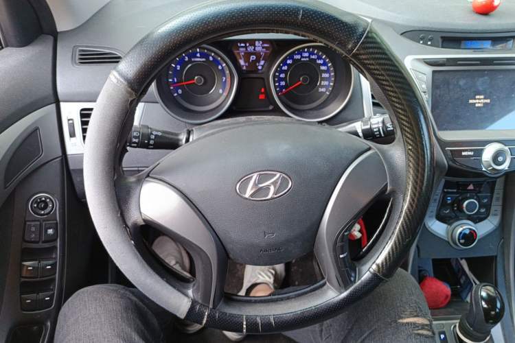Used Hyundai Elantra (5th Generation / Langdong) 2016 1.6L Automatic Smart Version Steering Wheel