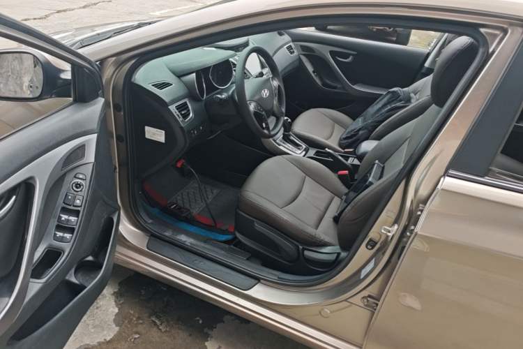 Used Hyundai Elantra (5th Generation / Langdong) 2016 1.6L Automatic Prestige Model Driver Seat