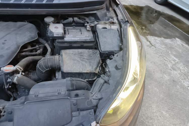 Used Hyundai Elantra (5th Generation / Langdong) 2016 1.6L Automatic Prestige Model Engine Bay Left