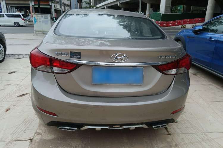 Used Hyundai Elantra (5th Generation / Langdong) 2016 1.6L Automatic Smart Version Exterior 4