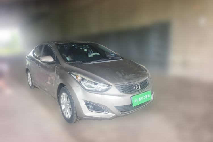 Used Hyundai Elantra (5th Generation / Langdong) 2016 1.6L Automatic Prestige Model Front Right 45 Deg