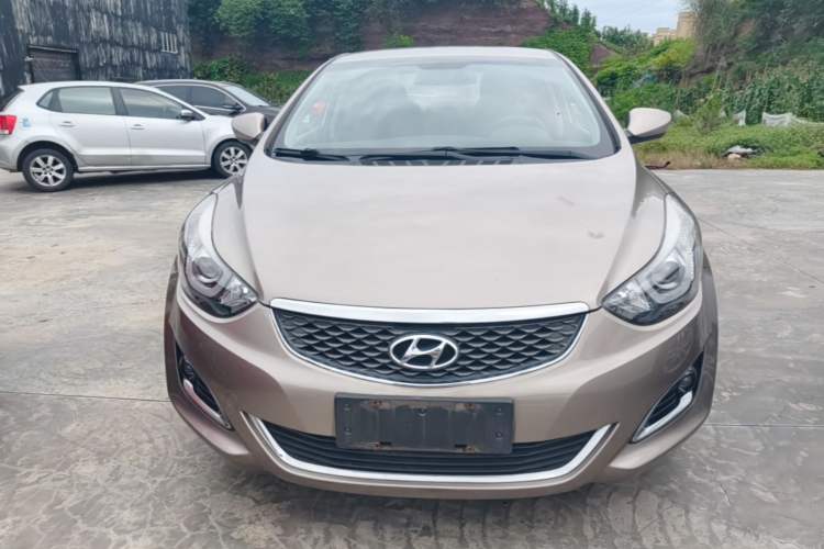 Used Hyundai Elantra (5th Generation / Langdong) 2016 1.6L Automatic Smart Version Front