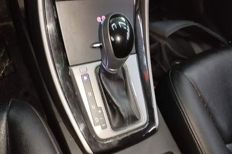 Used Hyundai Elantra (5th Generation / Langdong) 2016 1.6L Automatic Prestige Model Gear Lever