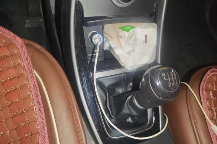 Used Hyundai Elantra (5th Generation / Langdong) 2016 1.6L Manual Luxury Model Gear Lever