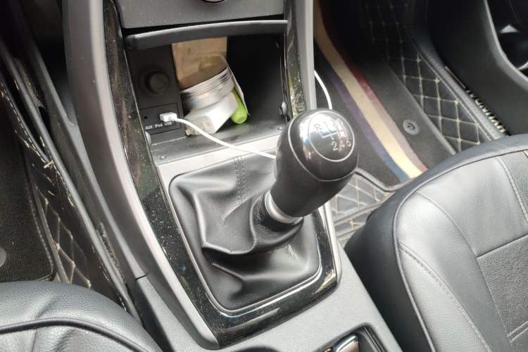 Used Hyundai Elantra (5th Generation / Langdong) 2016 1.6L Manual Luxury Model Gear Lever