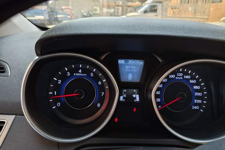 Used Hyundai Elantra (5th Generation / Langdong) 2016 1.6L Manual Fashion Edition Instrument Cluster