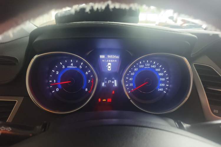 Used Hyundai Elantra (5th Generation / Langdong) 2016 1.6L Automatic Prestige Model Instrument Cluster