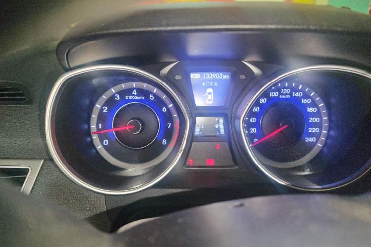 Used Hyundai Elantra (5th Generation / Langdong) 2016 1.6L Manual Luxury Model Instrument Cluster
