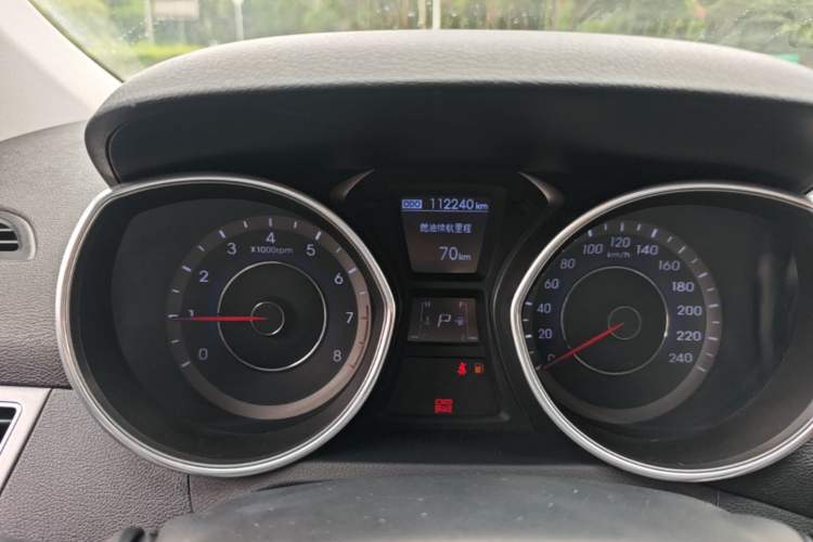 Used Hyundai Elantra (5th Generation / Langdong) 2016 1.6L Automatic Prestige Model Instrument Cluster