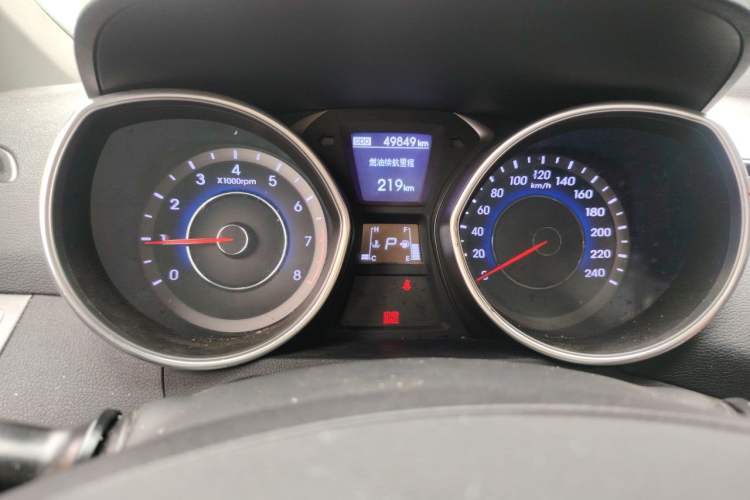 Used Hyundai Elantra (5th Generation / Langdong) 2016 1.6L Automatic Prestige Model Instrument Cluster