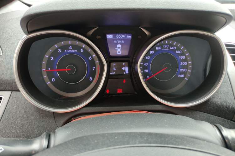 Used Hyundai Elantra (5th Generation / Langdong) 2016 1.6L Manual Luxury Model Instrument Cluster