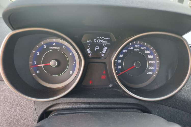 Used Hyundai Elantra (5th Generation / Langdong) 2016 1.6L Automatic Smart Version Instrument Cluster