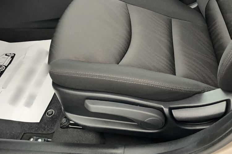 Used Hyundai Elantra (5th Generation / Langdong) 2016 1.6L Automatic Smart Version Interior 3