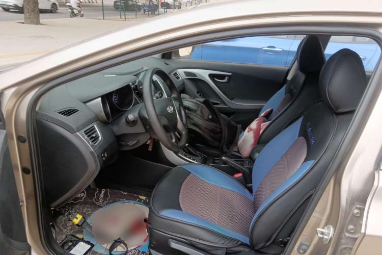 Used Hyundai Elantra (5th Generation / Langdong) 2016 1.6L Automatic Smart Version Left Front Seat