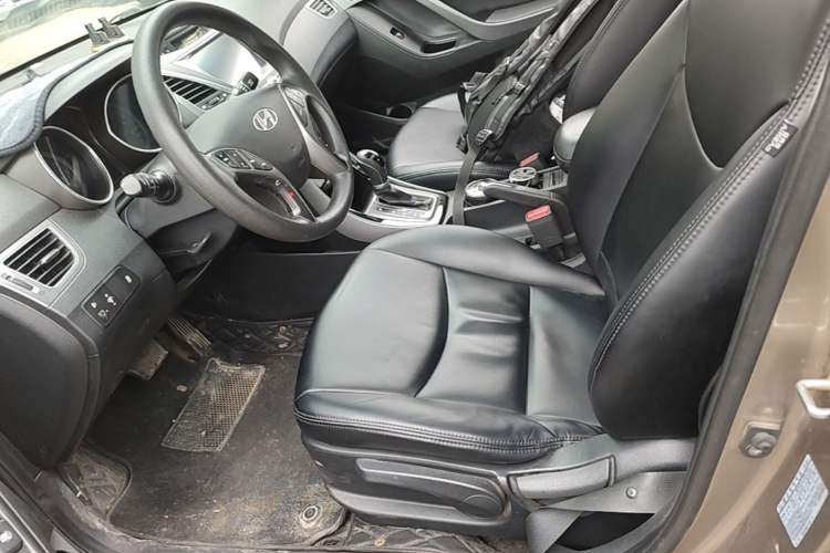 Used Hyundai Elantra (5th Generation / Langdong) 2016 1.6L Automatic Prestige Model Left Front Seat