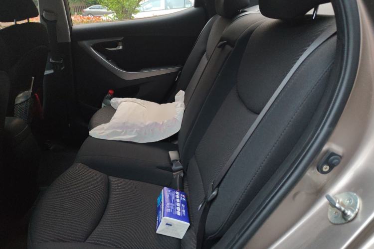 Used Hyundai Elantra (5th Generation / Langdong) 2016 1.6L Manual Luxury Model Left Rear Seat