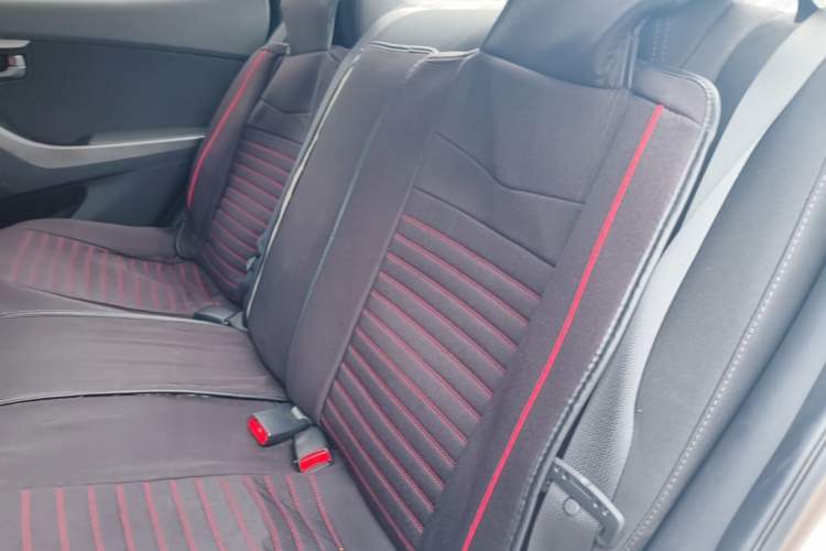 Used Hyundai Elantra (5th Generation / Langdong) 2016 1.6L Automatic Smart Version Left Rear Seat