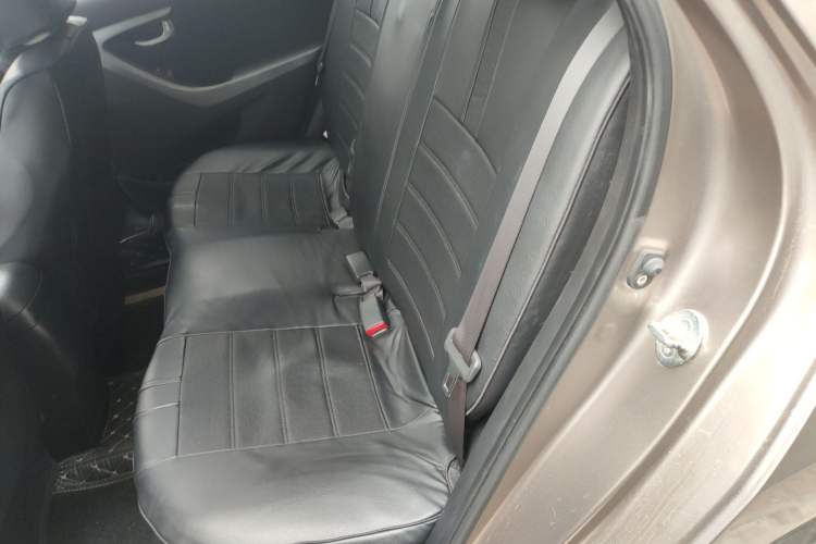 Used Hyundai Elantra (5th Generation / Langdong) 2016 1.6L Manual Luxury Model Left Rear Seat