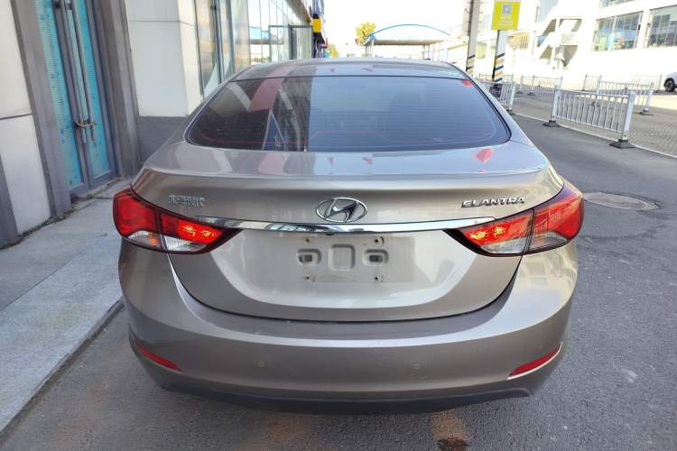 Used Hyundai Elantra (5th Generation / Langdong) 2016 1.6L Automatic Prestige Model Rear