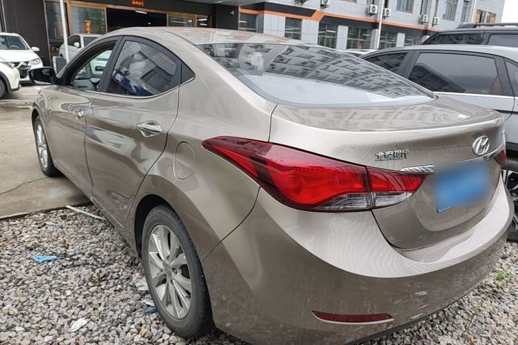 Used Hyundai Elantra (5th Generation / Langdong) 2016 1.6L Automatic Prestige Model Rear Left 45 Deg