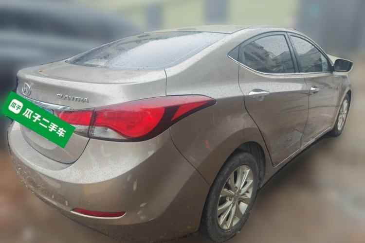 Used Hyundai Elantra (5th Generation / Langdong) 2016 1.6L Manual Luxury Model Rear Right 45 Deg