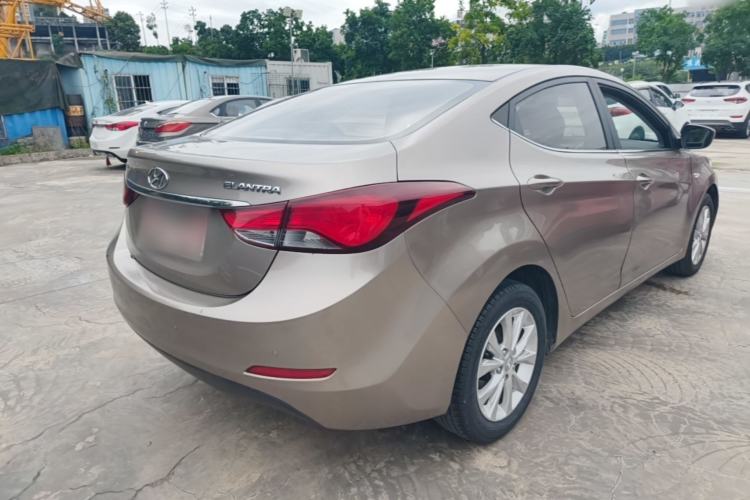 Used Hyundai Elantra (5th Generation / Langdong) 2016 1.6L Automatic Smart Version Rear Right 45 Deg