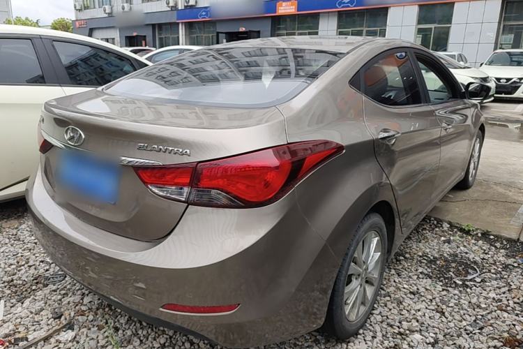 Used Hyundai Elantra (5th Generation / Langdong) 2016 1.6L Automatic Prestige Model Rear Right 45 Deg