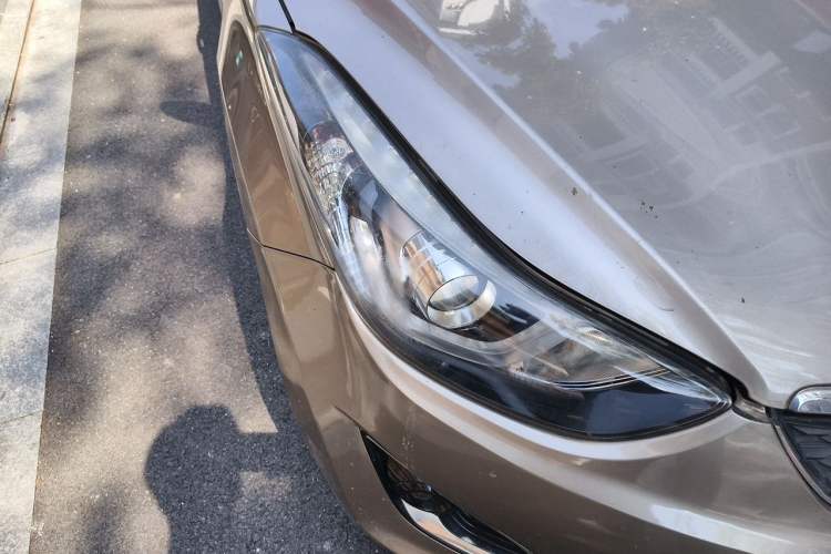 Used Hyundai Elantra (5th Generation / Langdong) 2016 1.6L Manual Fashion Edition Right Front Headlight