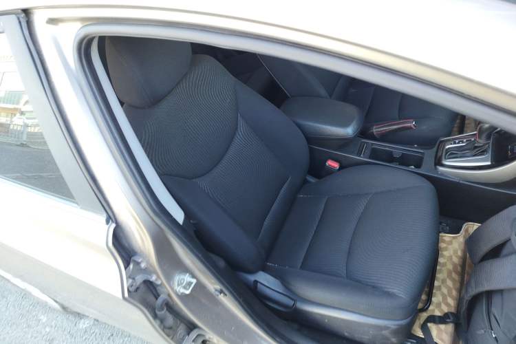 Used Hyundai Elantra (5th Generation / Langdong) 2016 1.6L Automatic Prestige Model Right Front Seat