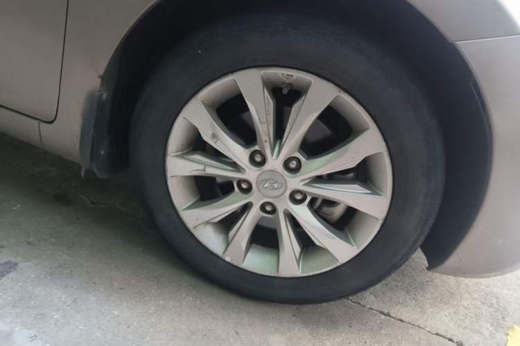 Used Hyundai Elantra (5th Generation / Langdong) 2016 1.6L Automatic Prestige Model Right Front Wheel Hub