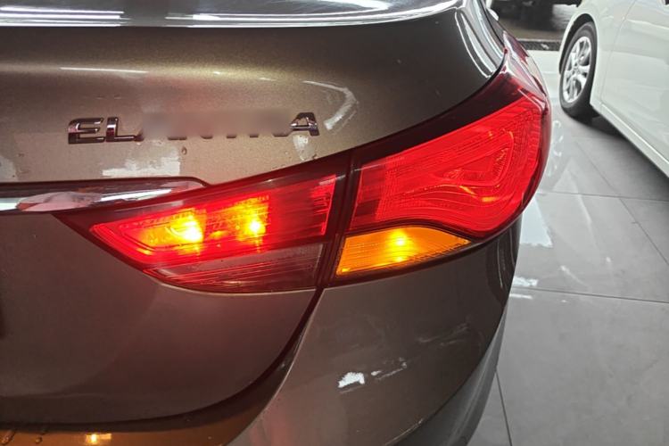 Used Hyundai Elantra (5th Generation / Langdong) 2016 1.6L Manual Fashion Edition Right Rear Taillight
