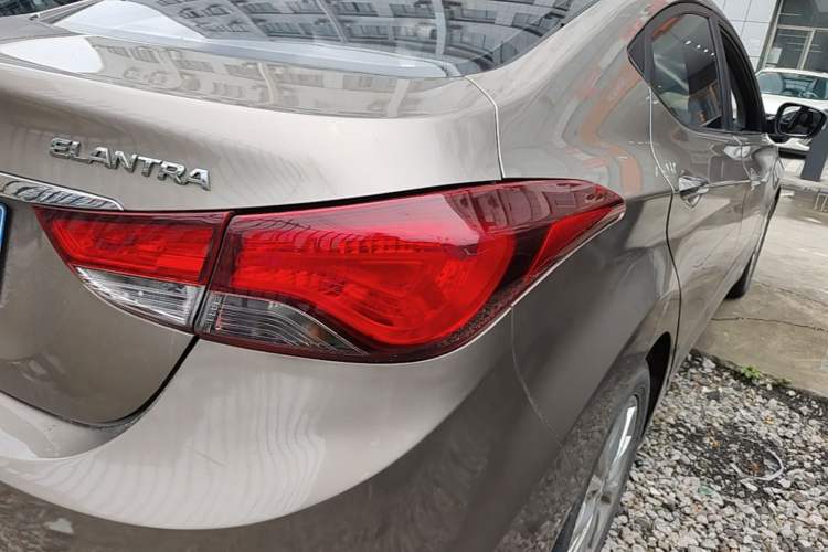 Used Hyundai Elantra (5th Generation / Langdong) 2016 1.6L Automatic Prestige Model Right Rear Taillight