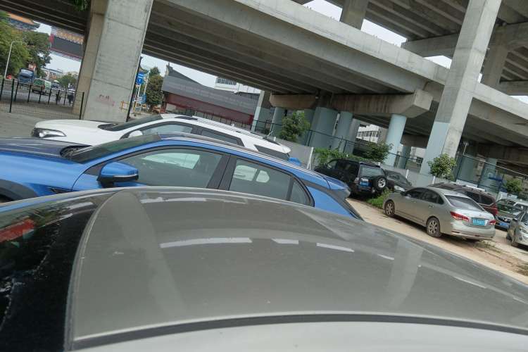 Used Hyundai Elantra (5th Generation / Langdong) 2016 1.6L Automatic Smart Version Roof