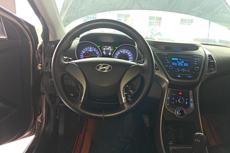 Used Hyundai Elantra (5th Generation / Langdong) 2016 1.6L Manual Fashion Edition Steering Wheel