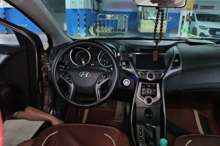 Used Hyundai Elantra (5th Generation / Langdong) 2016 1.6L Automatic Prestige Model Steering Wheel