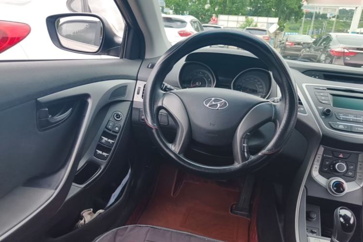 Used Hyundai Elantra (5th Generation / Langdong) 2016 1.6L Automatic Smart Version Steering Wheel