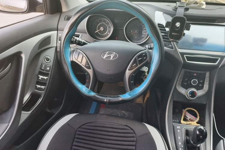 Used Hyundai Elantra (5th Generation / Langdong) 2016 1.6L Automatic Smart Version Steering Wheel
