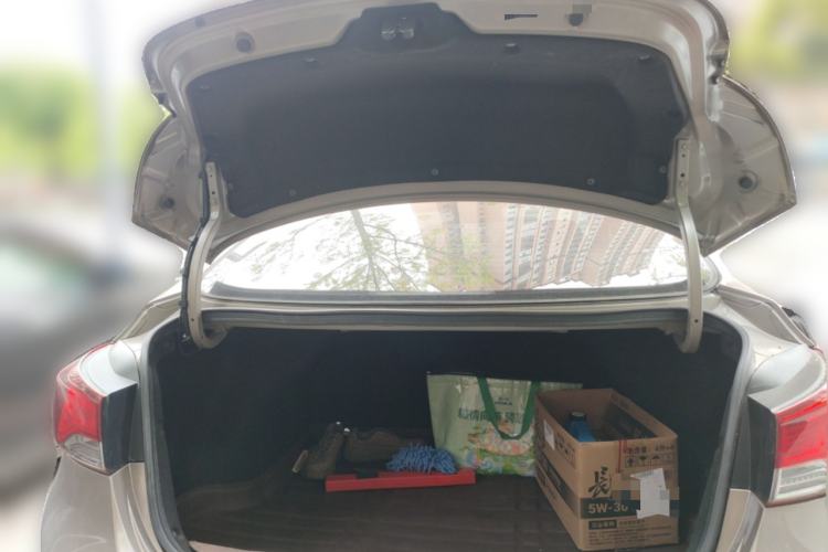 Used Hyundai Elantra (5th Generation / Langdong) 2016 1.6L Manual Luxury Model Trunk