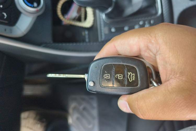 Used Hyundai Elantra (5th Generation / Langdong) 2016 1.6L Automatic Smart Version Vehicle Key