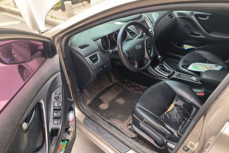 Used Hyundai Elantra (5th Generation / Langdong) 2016 1.6L Automatic Prestige Model Driver Seat
